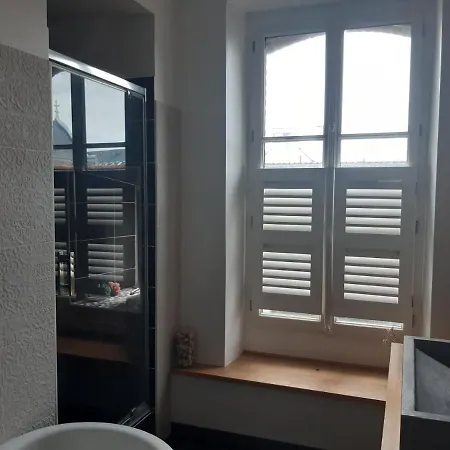 Appart De Charme 100 M2 Centre *