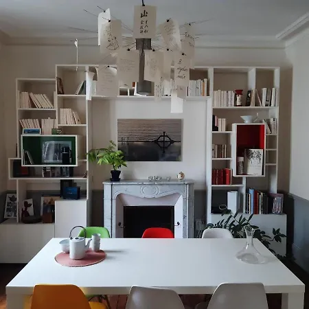 Appart De Charme 100 M2 Centre Lägenhet *